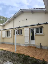 Location Maison T5 / 92.5 m² / Créon / Nu