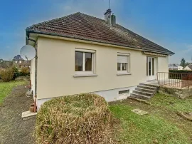 BOURG DE MOYON, MAISON DE 89M2 Moyon Villages