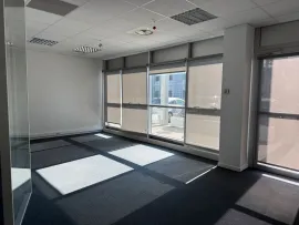Location Location Bureaux Nantes 44300