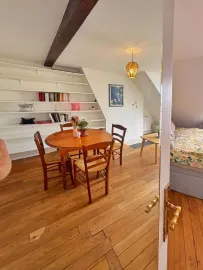 Location Charmant 2 pièces à louer en Bail mobilité, Paris 9ème