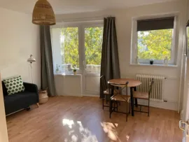 Hohenstaufenstraße, Berlin Berlin