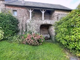 Vente ANCIEN CORPS DE FERME AVEC DEPENDANCES A 10MN  SAINT-LO