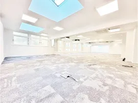 Location Location Bureaux Paris 75017