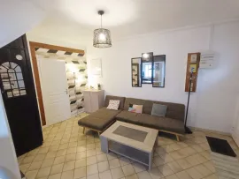 Vente Maison 4 chambres avec petite cour