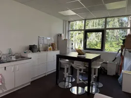 Location Location Bureaux Nantes 44300