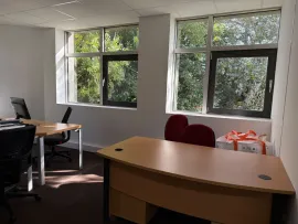 Location Location Bureaux Nantes 44300
