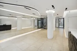 Location Location Bureaux Paris 75008
