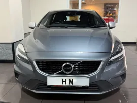 Voiture Volvo V40 2.0 T2 R-Design Nav Plus Hatchback 5dr Petrol Manual Euro 6 (s/s) (122 ps)