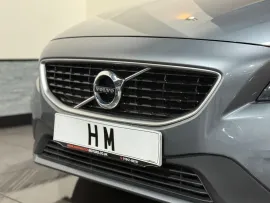 Voiture Volvo V40 2.0 T2 R-Design Nav Plus Hatchback 5dr Petrol Manual Euro 6 (s/s) (122 ps)