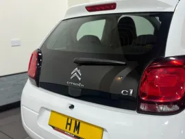 Voiture Citroen C1 1.0 VTi Feel Hatchback 3dr Petrol Manual Euro 5 (Euro 5) (68 ps)