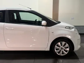 Voiture Citroen C1 1.0 VTi Feel Hatchback 3dr Petrol Manual Euro 5 (Euro 5) (68 ps)