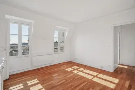 Vente EXCLUSIVITÉ – Appartement 4 pièces - Paris 9e