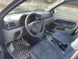 Voiture RENAULT CLIO 1.2 Authentique
