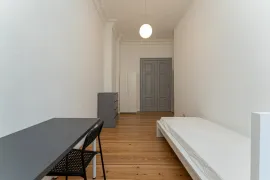 Colocation Mittenwalder Straße, Berlin