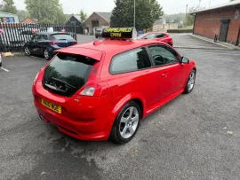 Voiture Volvo C30 1.6D DRIVe R-Design Coupe 2dr Diesel Manual (119 g/km, 108 bhp)