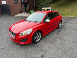 Voiture Volvo C30 1.6D DRIVe R-Design Coupe 2dr Diesel Manual (119 g/km, 108 bhp)
