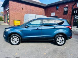 Voiture Ford Kuga 1.5 TDCi Titanium SUV 5dr Diesel Manual Euro 6 (s/s) (120 ps)