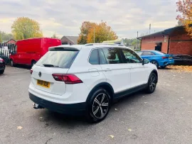 Voiture Volkswagen Tiguan 2.0 TDI SE Navigation SUV 5dr Diesel DSG Euro 6 (s/s) (150 ps)