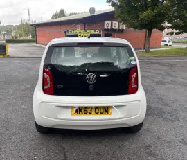 Voiture Volkswagen UP! Hatchback 1.0 BlueMotion Tech Move up! (2013/63) 3dr