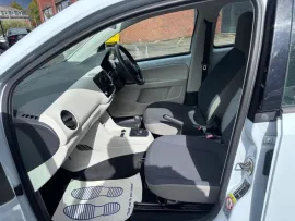 Voiture Volkswagen UP! Hatchback 1.0 Move up! (2013/62) 5dr