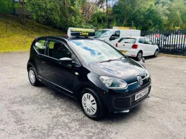 Voiture Volkswagen UP! Hatchback 1.0 High up! (2013/63) 5dr