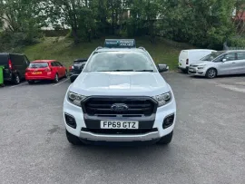 Voiture Ford Ranger 2.0 EcoBlue Wildtrak Pickup Double Cab 4dr Diesel Auto 4WD Euro 6 (s/s) (213 ps)