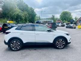 Voiture Vauxhall Grandland X 1.2 Turbo Elite Nav SUV 5dr Petrol Manual Euro 6 (s/s) (130 ps)
