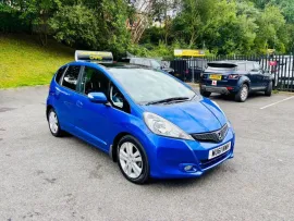 Voiture Honda Jazz 1.4 i-VTEC EX Hatchback 5dr Petrol CVT Euro 5 (99 ps)