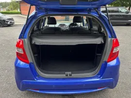 Voiture Honda Jazz 1.4 i-VTEC EX Hatchback 5dr Petrol CVT Euro 5 (99 ps)