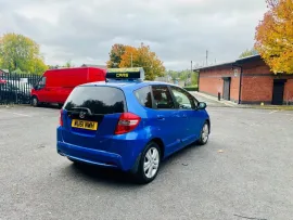 Voiture Honda Jazz 1.4 i-VTEC EX Hatchback 5dr Petrol CVT Euro 5 (99 ps)