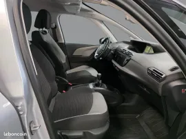 Voiture CITROEN C4 PICASSO - 1.6 e-HDi 115 CV Intensive - 6 CV