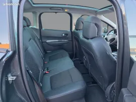 Voiture PEUGEOT 3008 - 1.6 Blue-HDi 120 CV ALLURE - 6 CV
