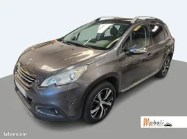 PEUGEOT 2008 - 1.6 e-HDi 115 CV ALLURE - 6 CV Couëron