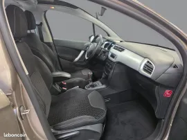 Voiture CITROEN C3 - 1.4 HDi 70 CV CONFORT - 4 CV