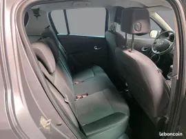 Voiture RENAULT CLIO 3 - 1.5 dCi 90 CV AUTHENTIQUE - 5 CV