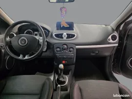Voiture RENAULT CLIO 3 - 1.5 dCi 90 CV AUTHENTIQUE - 5 CV
