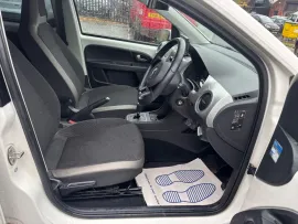 Voiture Volkswagen HIGH UP 1.0 5dr