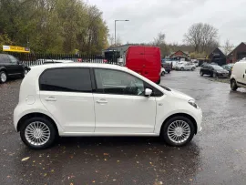 Voiture Volkswagen HIGH UP 1.0 5dr