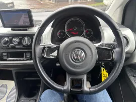 Voiture Volkswagen HIGH UP 1.0 5dr