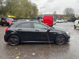 Voiture Mercedes-Benz A Class AMG A 45 4MATIC PREMIUM MOT 11/26 AUTO 63K PSH ULEZ 2.0 5dr