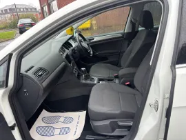 Voiture Volkswagen Passat SE FSI MOT 11/26 AUTO 43K PSH ULEZ 1.4 5dr