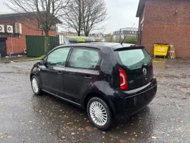 Voiture Volkswagen HIGH UP AUTO MOT 11/26 43K ULEZ 1.0 5dr
