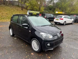 Voiture Volkswagen HIGH UP AUTO MOT 11/26 43K ULEZ 1.0 5dr