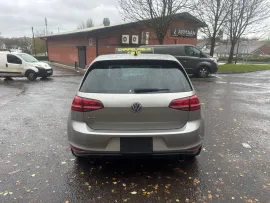 Voiture Volkswagen Golf 2.0 TSI GTI TCR HATCHBACK 5DR PETROL DSG EURO 6 (S/S) (290 PS) AUTO MOT 11/26 40K ULEZ