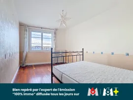Vente Monnaie centre- maison familiale 245m2 – Terrain arboré 1 120 m² – Piscine – 3 garages