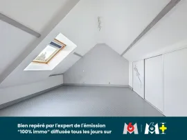 Vente Monnaie centre- maison familiale 245m2 – Terrain arboré 1 120 m² – Piscine – 3 garages
