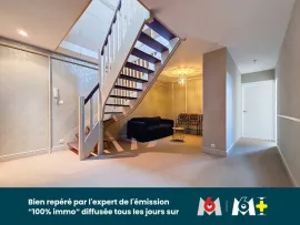 Vente Monnaie centre- maison familiale 245m2 – Terrain arboré 1 120 m² – Piscine – 3 garages