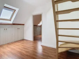 Vente APPARTEMENT DUPLEX AU PIED DES COMMERCES