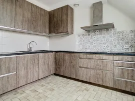 Vente APPARTEMENT DUPLEX AU PIED DES COMMERCES