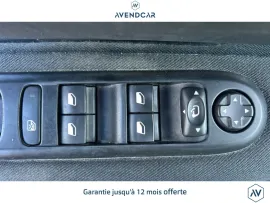 Voiture 5008 GENERATION-I 1.6 BLUEHDI 120 STYLE